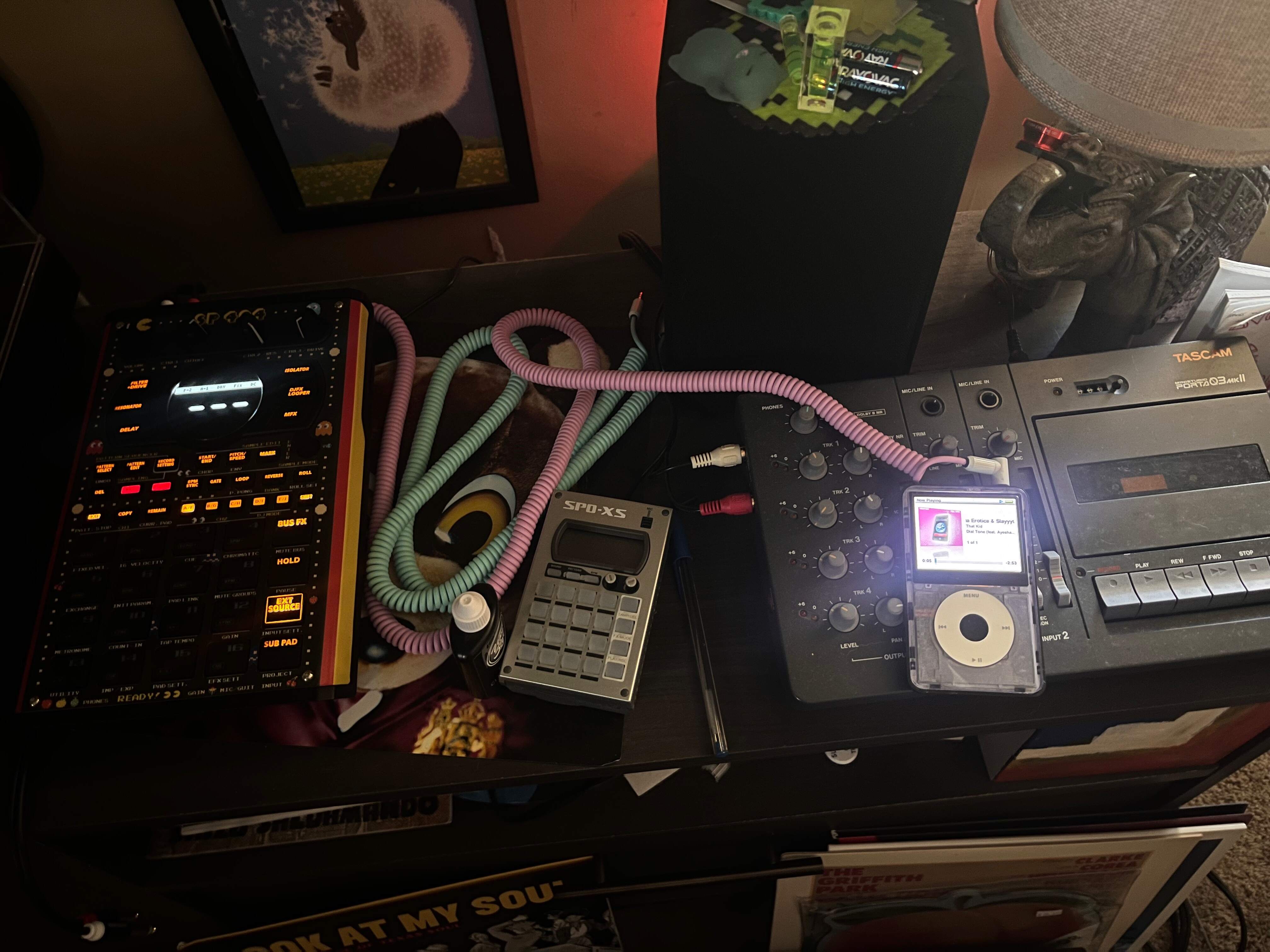 ipod hooked up to SP404